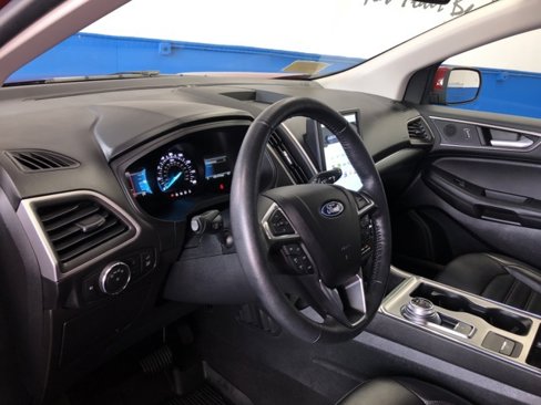 Certified 2022 Ford Edge SEL image 12
