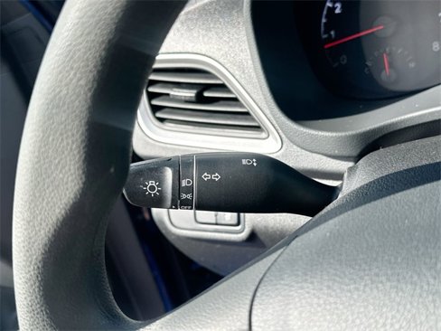 Used 2022 Hyundai Accent SE image 21