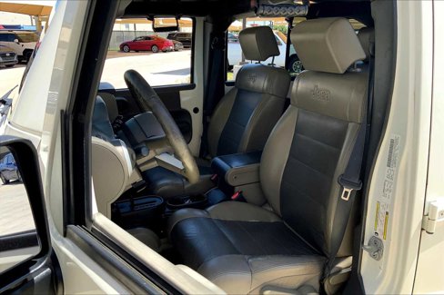Used 2010 Jeep Wrangler Unlimited Sahara w/ Dual Top Group image 7
