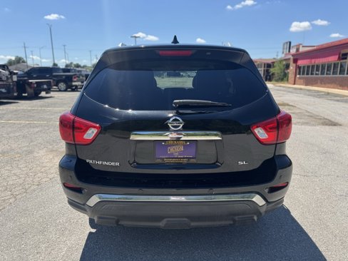 Used 2020 Nissan Pathfinder SL image 16