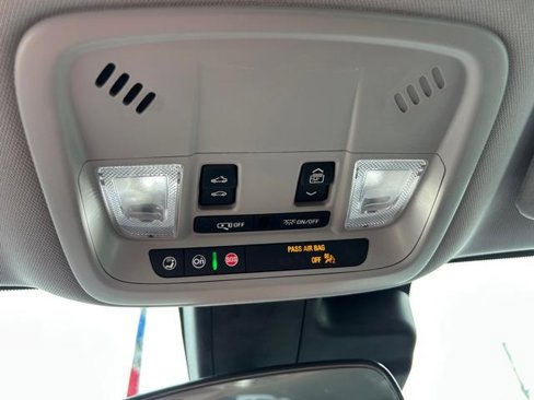 Used 2024 Chevrolet Malibu LT image 25