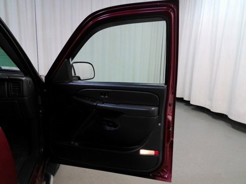 Used 2006 Chevrolet Silverado 1500 LT w/ Light Duty Power Package image 34