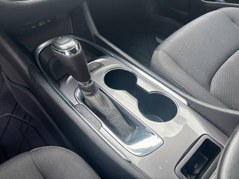 Used 2020 Chevrolet Malibu LT w/ Redline Edition image 24
