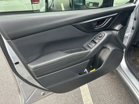 Used 2019 Subaru Crosstrek 2.0i image 11