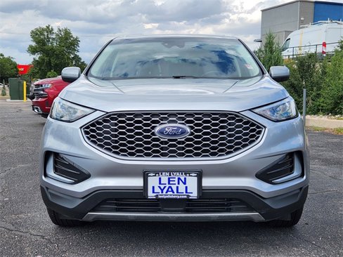 Used 2023 Ford Edge SEL image 5