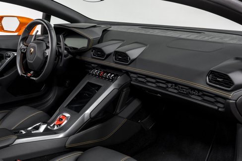 Used 2022 Lamborghini Huracan EVO image 33