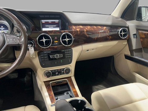 Used 2013 Mercedes-Benz GLK 350 2WD image 30