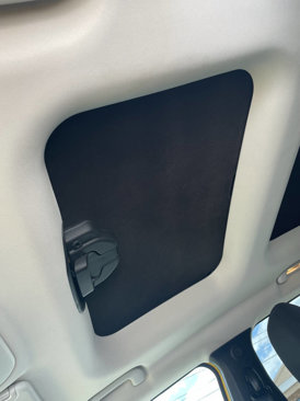 Used 2015 Jeep Renegade Latitude w/ Cold Weather Group II image 27