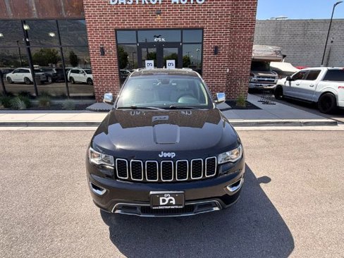 Used 2018 Jeep Grand Cherokee Limited image 9