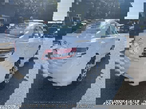 Used 2011 Toyota Camry LE image 7