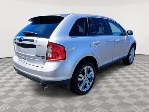 Used 2011 Ford Edge Limited w/ Driver Entry Pkg image 6