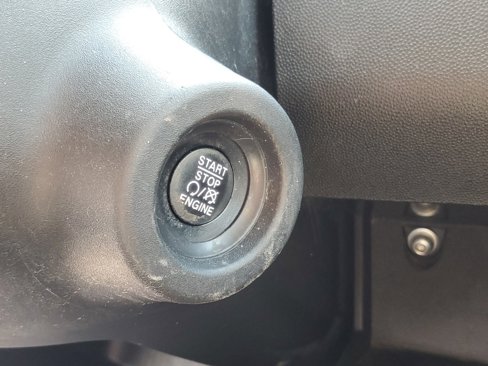 Used 2022 RAM ProMaster 2500 w/ Driver Convenience Group image 17