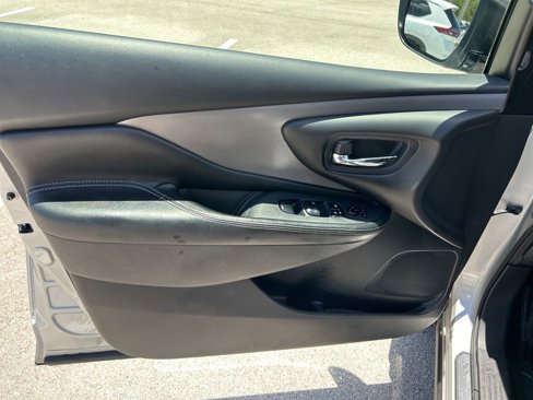 Certified 2023 Nissan Murano SV image 11