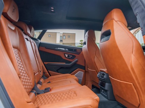 Used 2022 Lamborghini Urus image 22