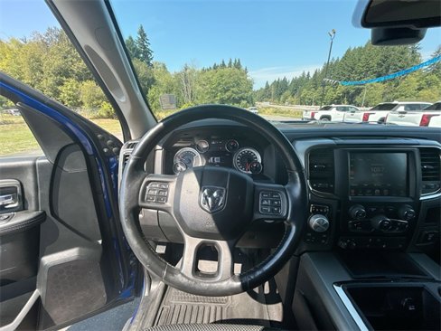 Used 2014 RAM 1500 Sport w/ Comfort Group image 10