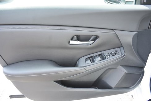 Used 2021 Nissan Sentra SV w/ Electronics Package image 12