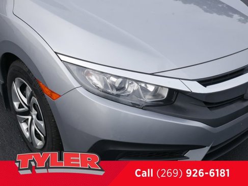 Used 2018 Honda Civic LX image 10