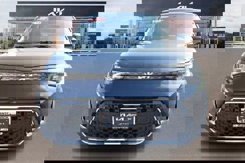New 2025 Kia Soul LX w/ LX Technology Package image 8