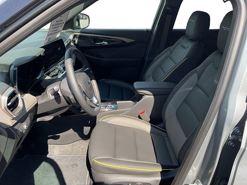 New 2025 Chevrolet TrailBlazer ACTIV w/ Convenience Package image 18