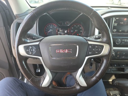 Used 2015 GMC Canyon SLT image 12