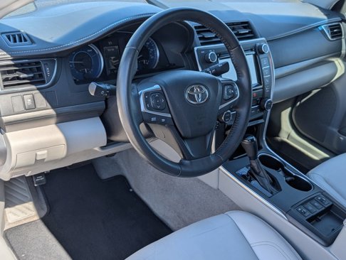 Used 2017 Toyota Camry XLE image 14