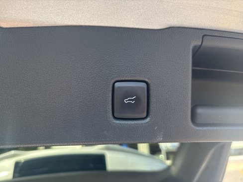 Used 2024 Ford Escape ST-Line w/ Tech Pack #1 image 30