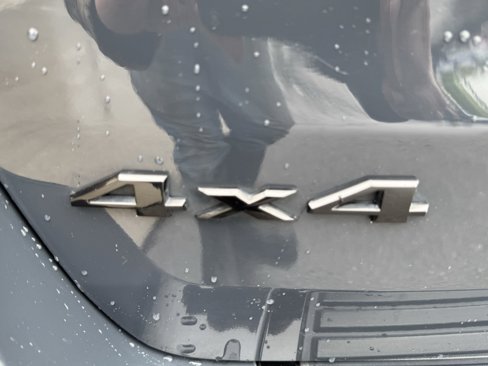 Used 2018 Jeep Grand Cherokee Altitude image 48