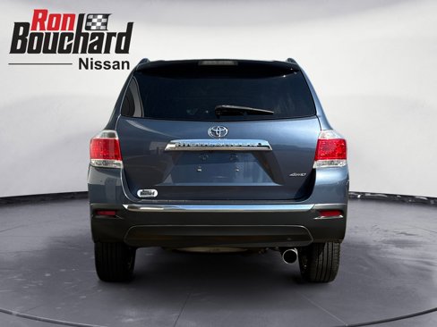 Used 2013 Toyota Highlander Limited image 3