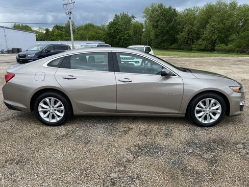 Used 2024 Chevrolet Malibu LT image 4