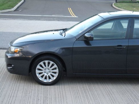 Used 2011 Subaru Impreza 2.5i Premium image 10