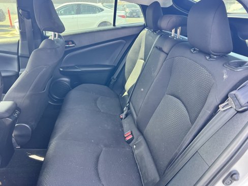 Used 2021 Toyota Prius LE w/ Carpet Mat Package (TMS) image 8