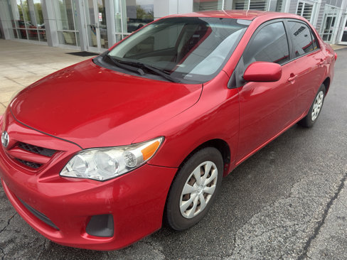 Used 2011 Toyota Corolla LE image 2