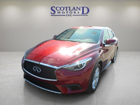 Used 2018 INFINITI QX30 image 14