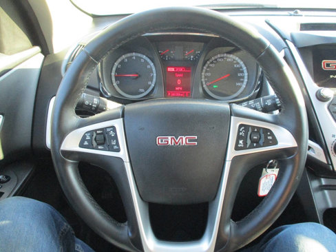 Used 2015 GMC Terrain SLE w/ Chrome Edition image 18