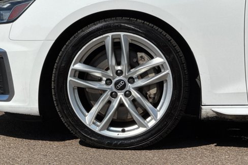 Used 2022 Audi A4 2.0T Premium Plus image 11