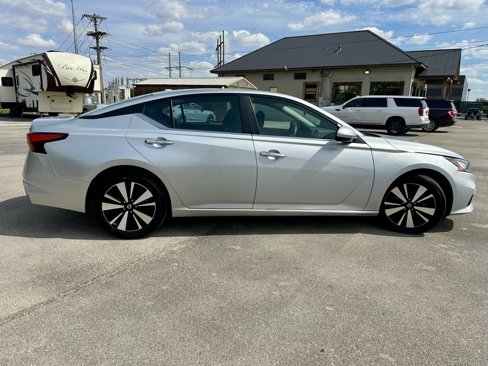 Used 2022 Nissan Altima 2.5 SV image 6