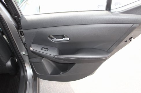Used 2023 Nissan Sentra SV image 54