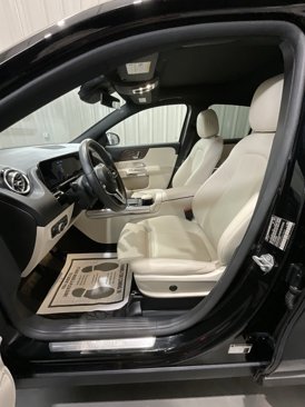 Used 2021 Mercedes-Benz GLA 250 4MATIC image 9