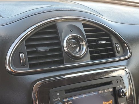 Used 2017 Buick Enclave Premium image 33