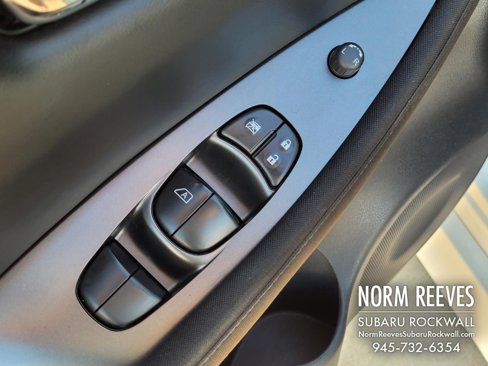Used 2019 Nissan Leaf S w/ S Charge Package image 25