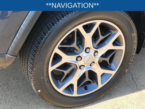 Used 2019 Jeep Grand Cherokee Limited image 7