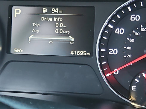 Used 2023 Kia Forte LXS w/ LXS Technology Package image 19