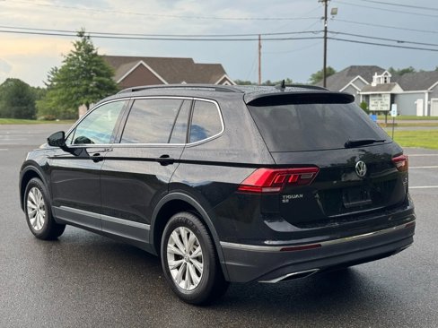 Used 2018 Volkswagen Tiguan SE w/ 3rd Row Seat Package image 7