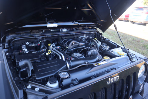 Used 2015 Jeep Wrangler Unlimited Sport w/ Quick Order Package 24S image 32