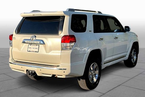 Used 2012 Toyota 4Runner SR5 image 11
