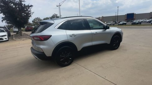 Used 2024 Ford Escape Active w/ Tech Pack #1 image 8