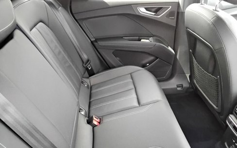 Certified 2023 Audi Q4 e-tron Premium Plus w/ Premium Plus image 25