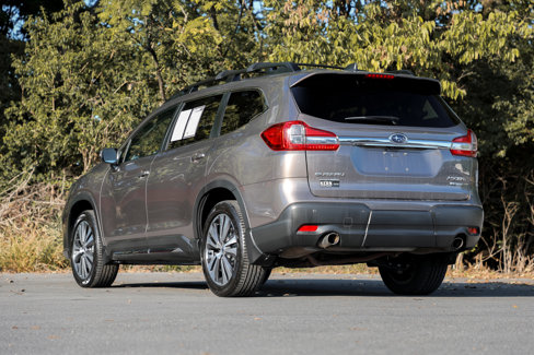 Used 2022 Subaru Ascent Limited image 6