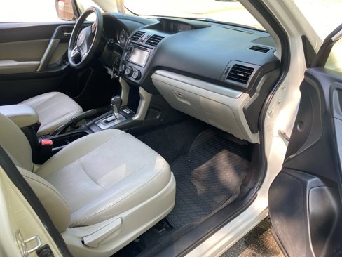 Used 2014 Subaru Forester 2.5i Limited image 24