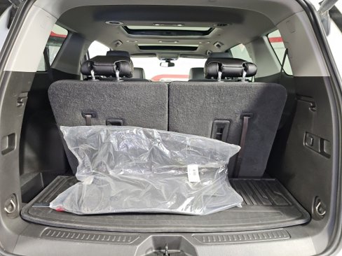 Used 2019 GMC Acadia SLT w/ Black Edition image 27